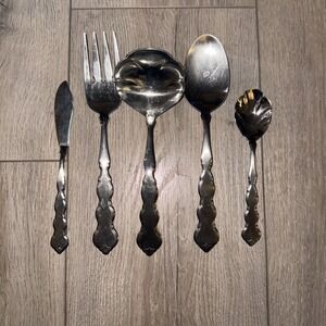 5 PCs Oneida VALERIE Stainless Distinction Deluxe‎ HH Community Hostess Flatware